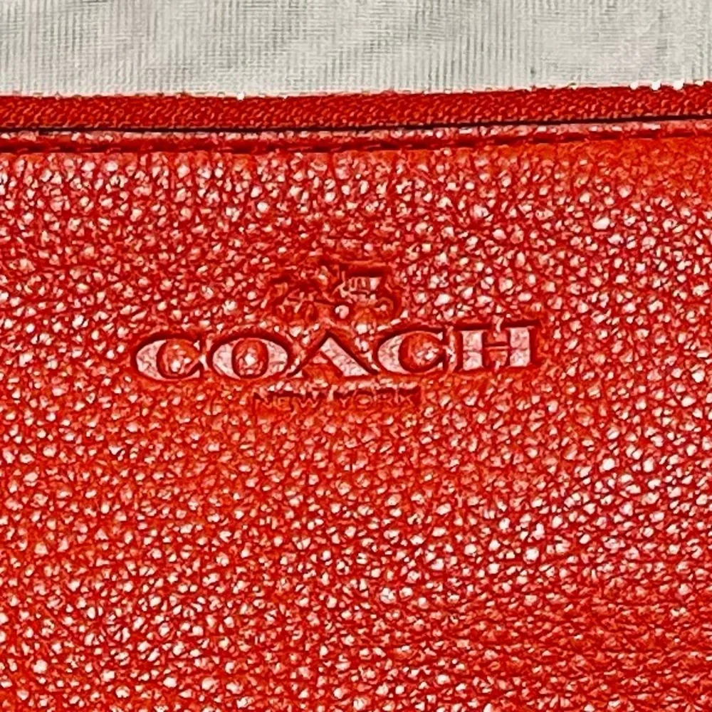 COACH Pebble Leather Double Zipper Wallet/Wristlet, EUC